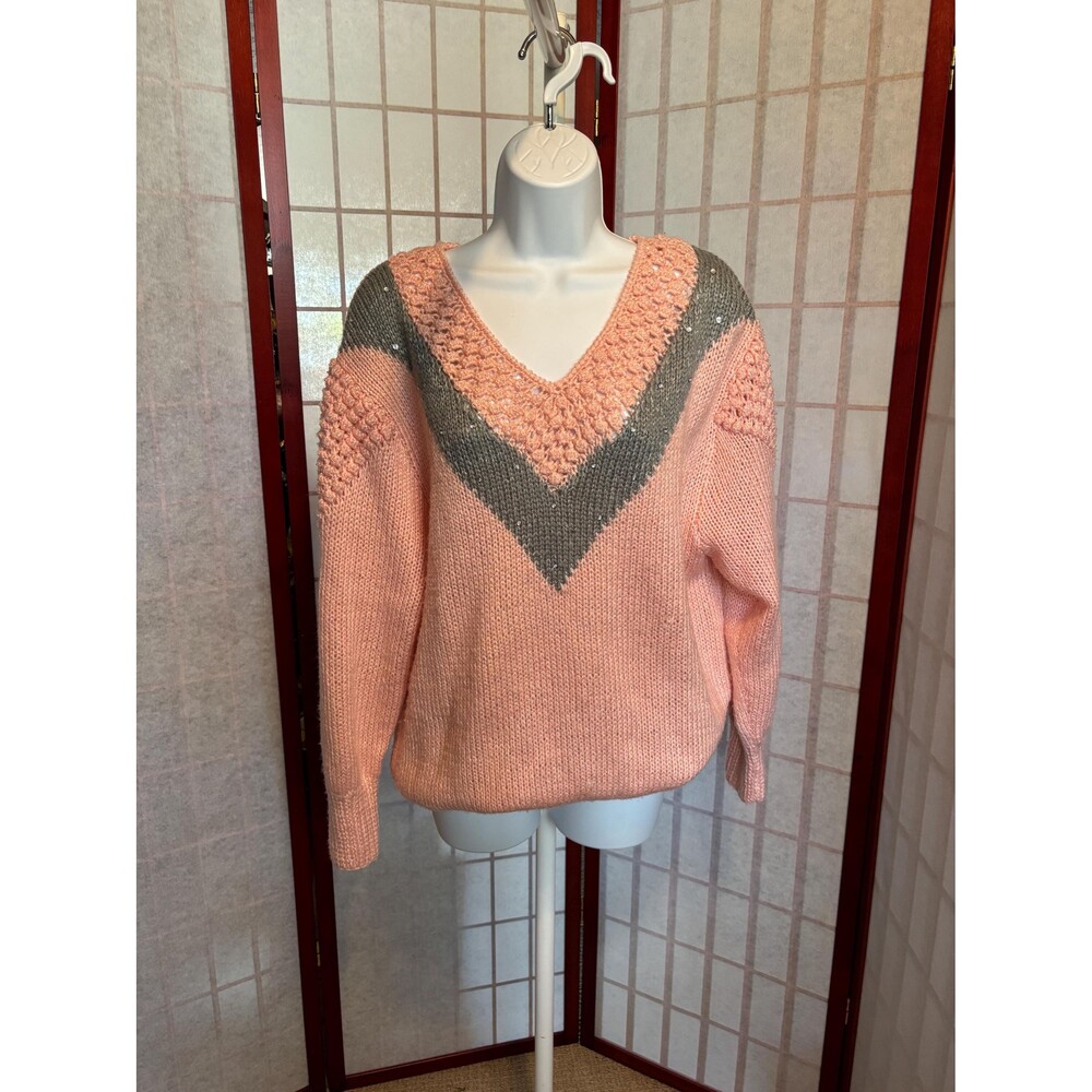 Relin of San Francisco Pink/Gray V-Neck Sweater w/ Jewel Embellishments Sz Large